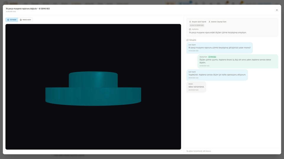 The part next to the task: the 3D model on the left, the conversation on the right.